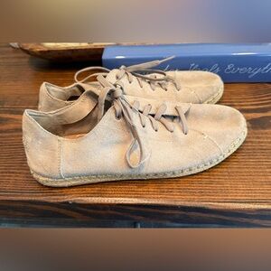 Toms Shoes Women's Size 7.5 Beige Suede Lace Up Espadrilles Casual Minimalist